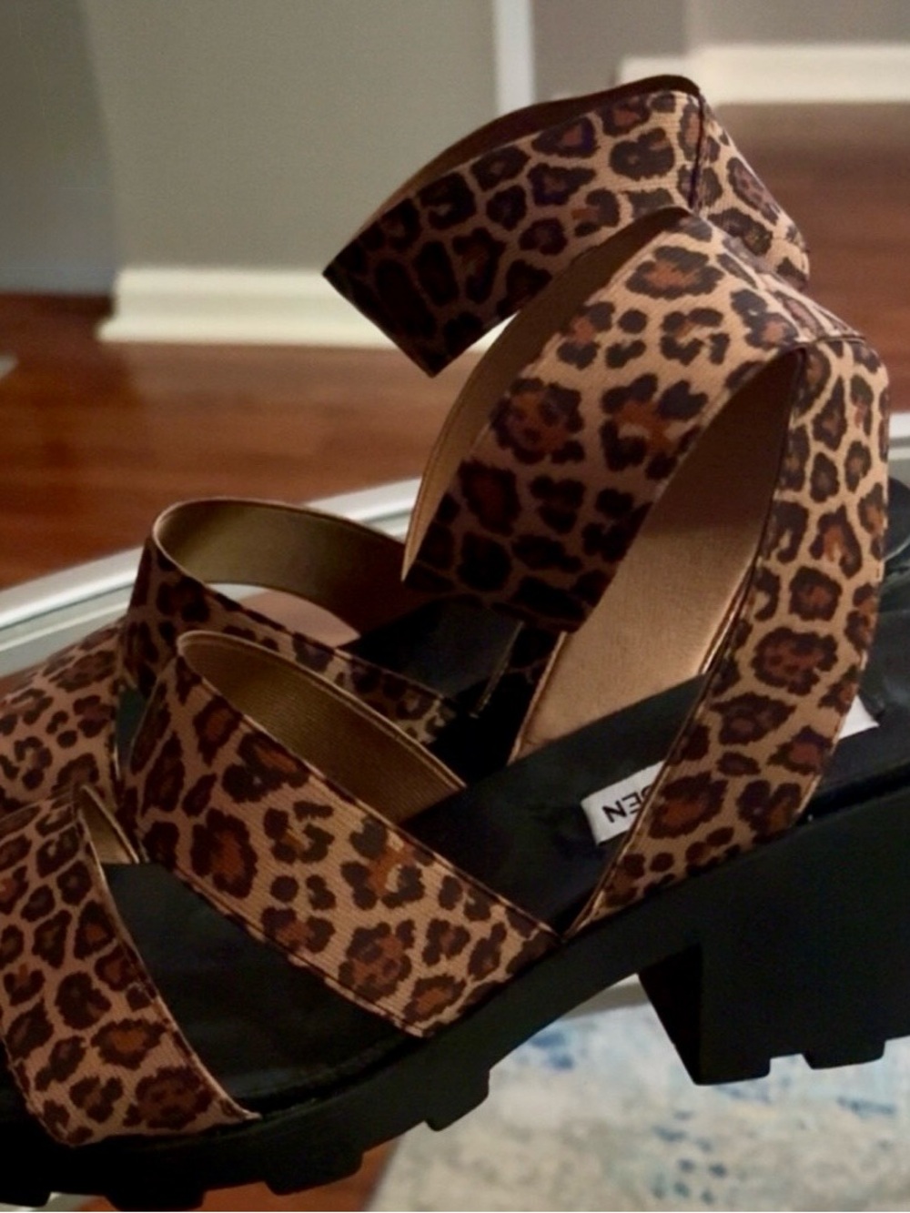 Steve Madden never worn wedges size 7 - Picture 2 of 4